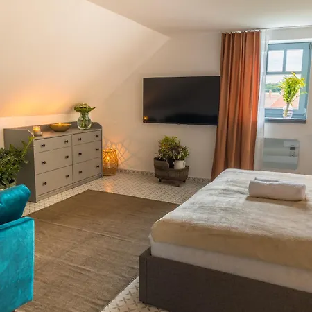 Loft - Touri Alpesi Birtok Lägenhet *
